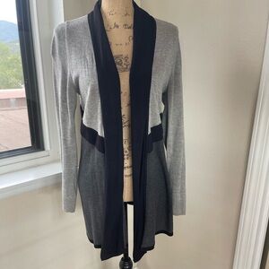 White House Black Market Gray Drama Sleeve Draped Open Front Cardigan Size M